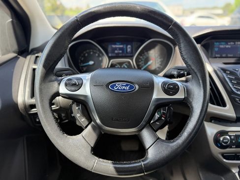 Used 2012 Ford Focus SEL image 24