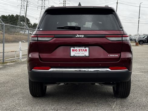 New 2025 Jeep Grand Cherokee Laredo X image 9