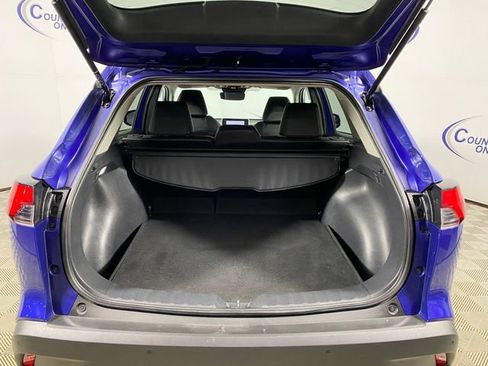 Used 2024 Toyota Corolla Cross XLE image 6