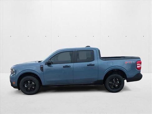 New 2025 Ford Maverick XLT w/ XLT Luxury Package image 9