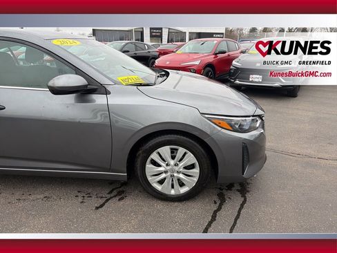 Used 2024 Nissan Sentra S image 11