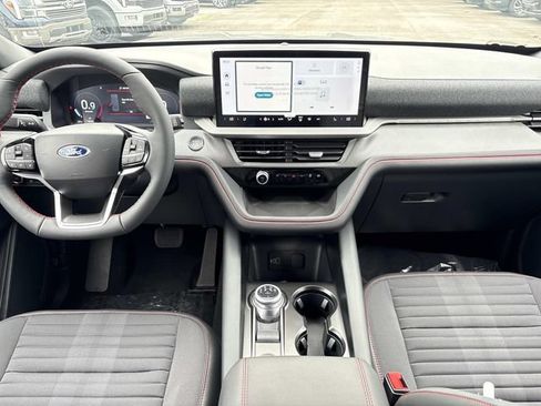 New 2026 Ford Explorer ST-Line AWD/4WD image 16