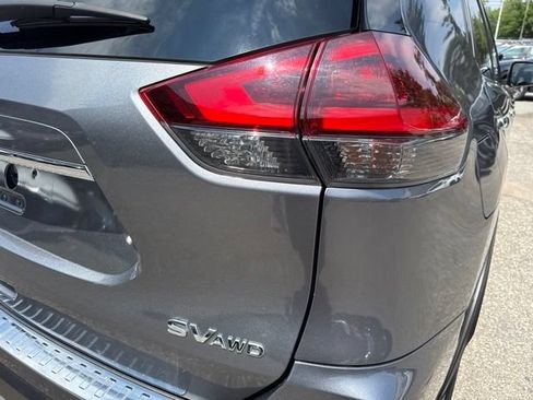 Used 2020 Nissan Rogue SV AWD/4WD image 31