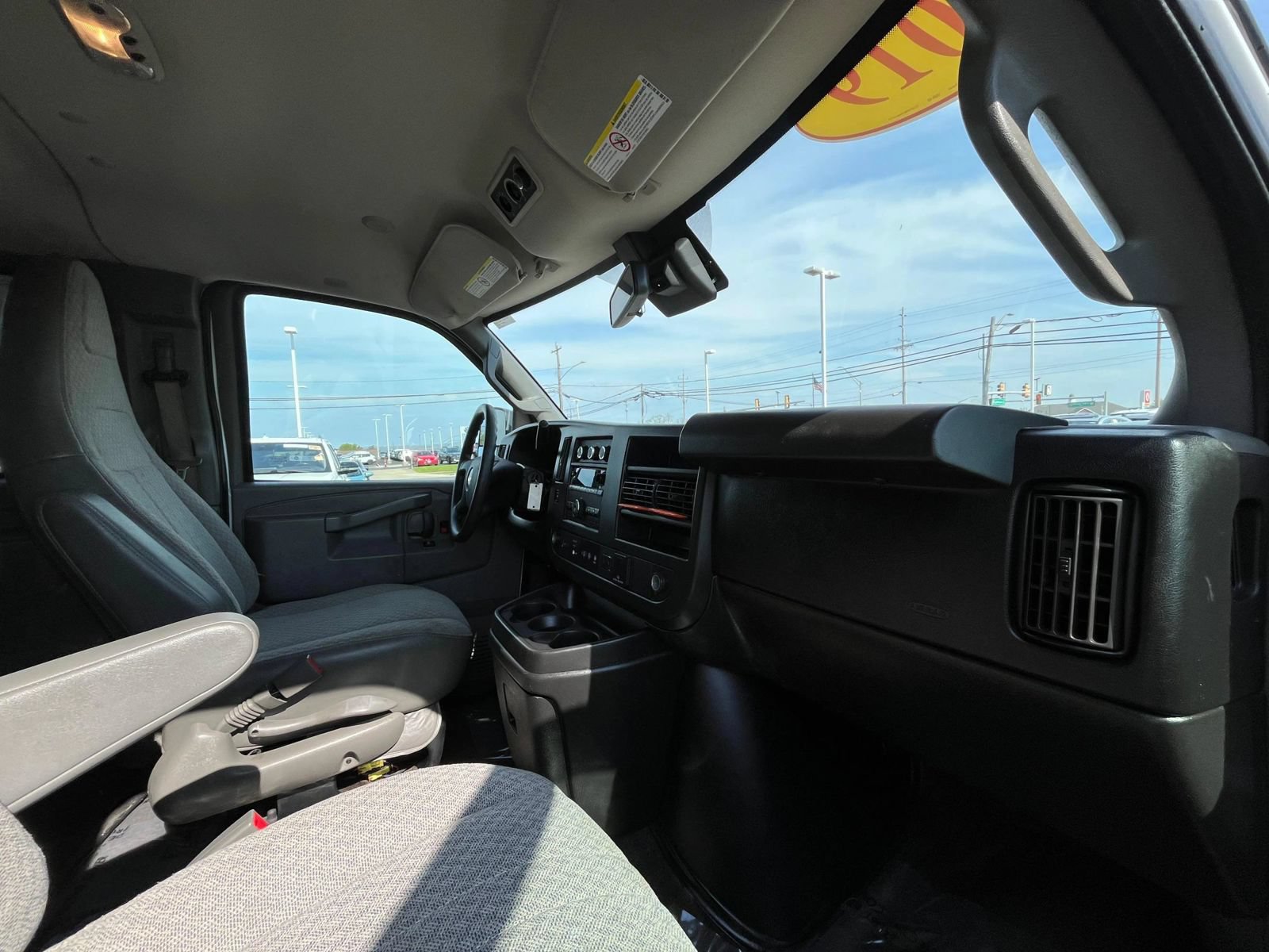 Used 2019 Chevrolet Express 3500 LT w/ LT Preferred Equipment Group RWD image 24