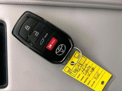 Certified 2026 Toyota Grand Highlander AWD image 11