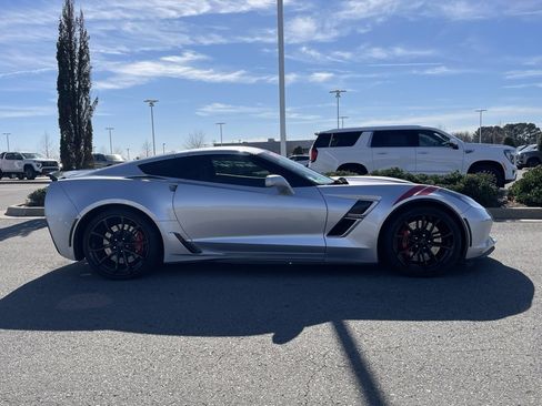 Used 2019 Chevrolet Corvette Grand Sport image 9