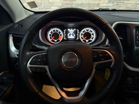 Used 2015 Jeep Cherokee Latitude w/ Trailer Tow Group image 17