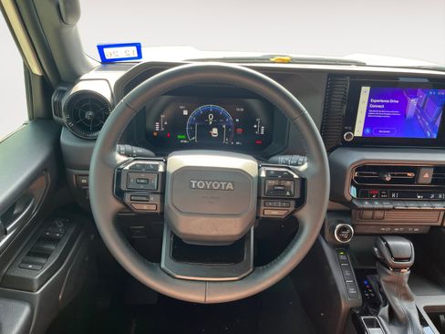 Used 2025 Toyota Land Cruiser 1958 image 13