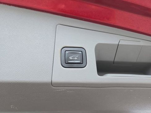 Used 2019 Cadillac XT5 Premium Luxury FWD image 38
