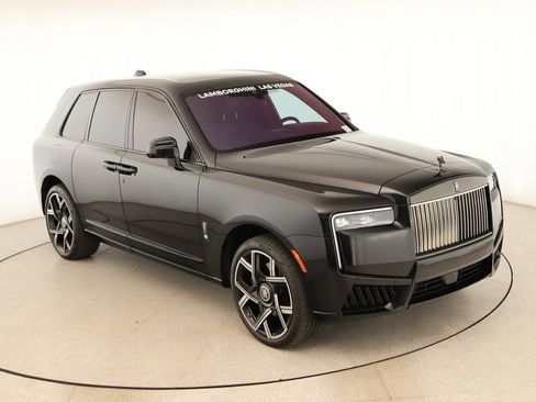 Used 2025 Rolls-Royce Cullinan Black Badge AWD/4WD image 47