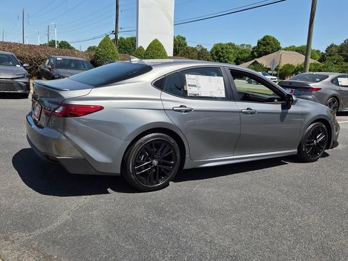 New 2026 Toyota Camry SE FWD image 12