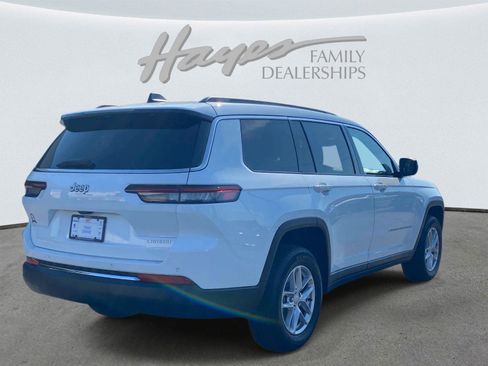 Used 2026 Jeep Grand Cherokee L Laredo RWD image 3