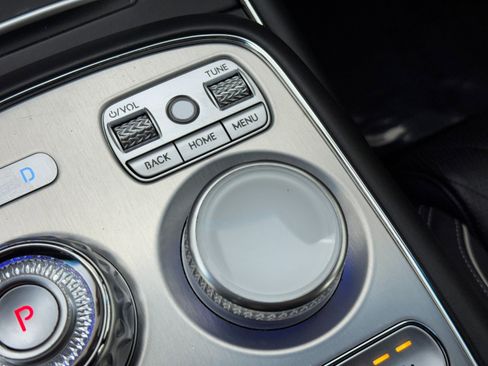 Used 2023 Genesis G90 3.5T image 35