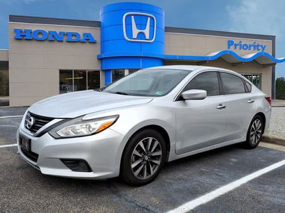 Used 2017 Nissan Altima 2.5 SV