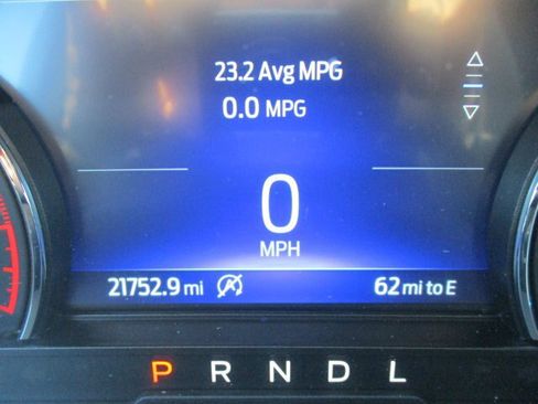 Certified 2024 Ford Explorer XLT w/ Equipment Group 202A AWD/4WD image 2