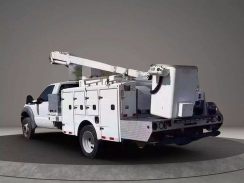 Used 2012 Ford F550 2WD Regular Cab Super Duty w/ PWR Equipment Group image 4