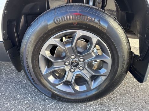 Used 2023 Ford Maverick XLT image 28