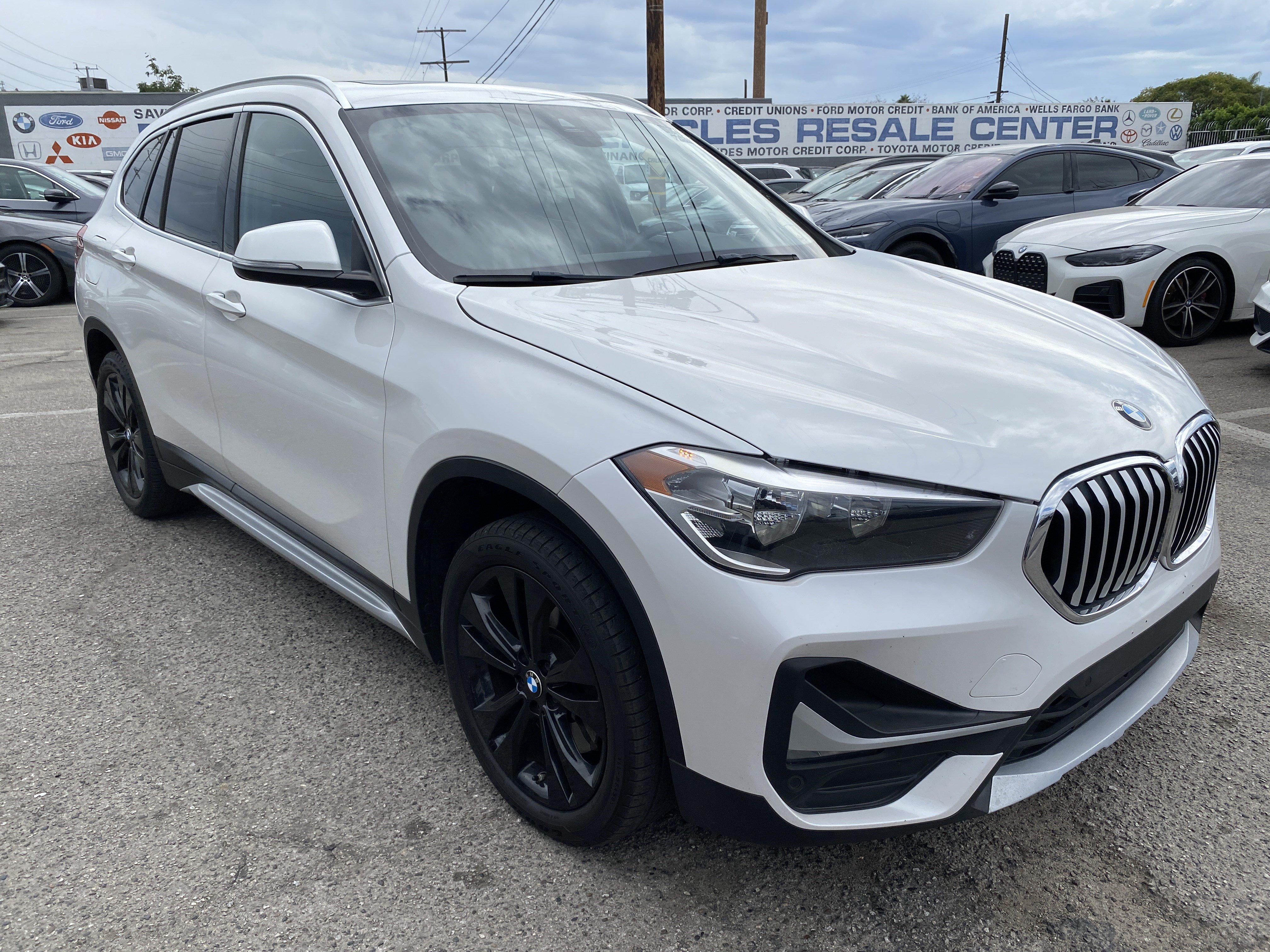 Used 2020 BMW X1 sDrive28i w/ Convenience Package FWD image 4