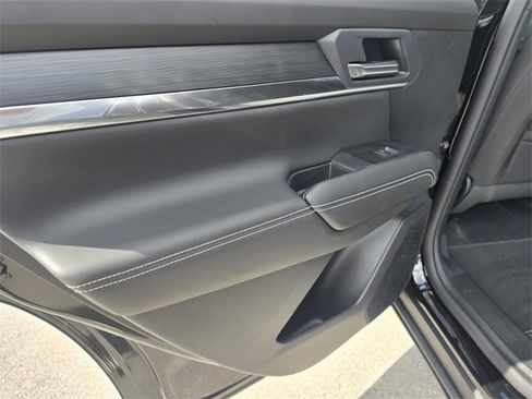 New 2026 GMC Terrain Elevation w/ Technology Package II image 12