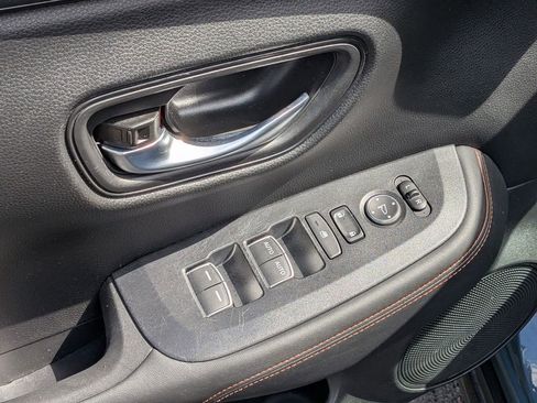 Used 2024 Honda HR-V Sport image 11