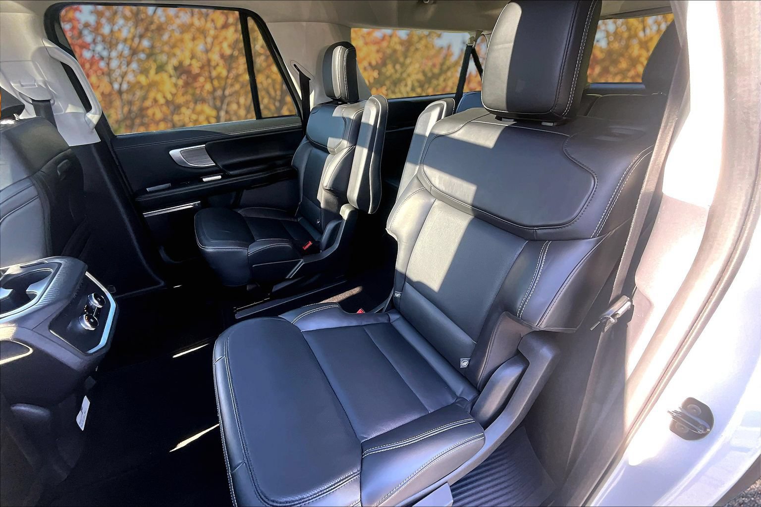 Certified 2025 Ford Expedition Max Platinum AWD/4WD image 28