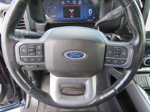 Used 2023 Ford F250 Lariat w/ Lariat Ultimate Package image 21