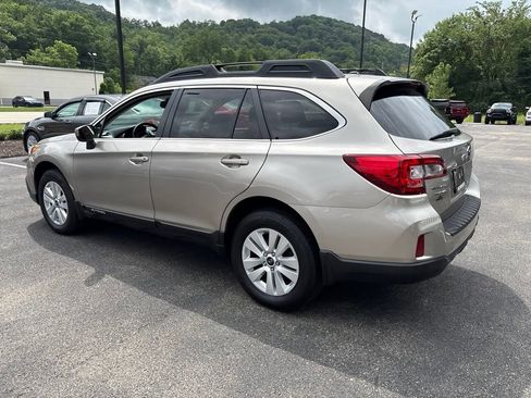 Used 2015 Subaru Outback 2.5i Premium w/ Protection Package #1 AWD/4WD image 3