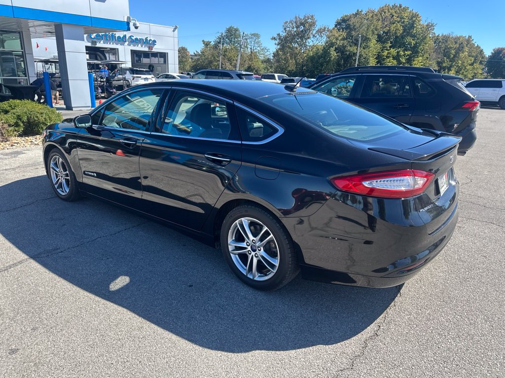 Used 2015 Ford Fusion Titanium FWD image 5