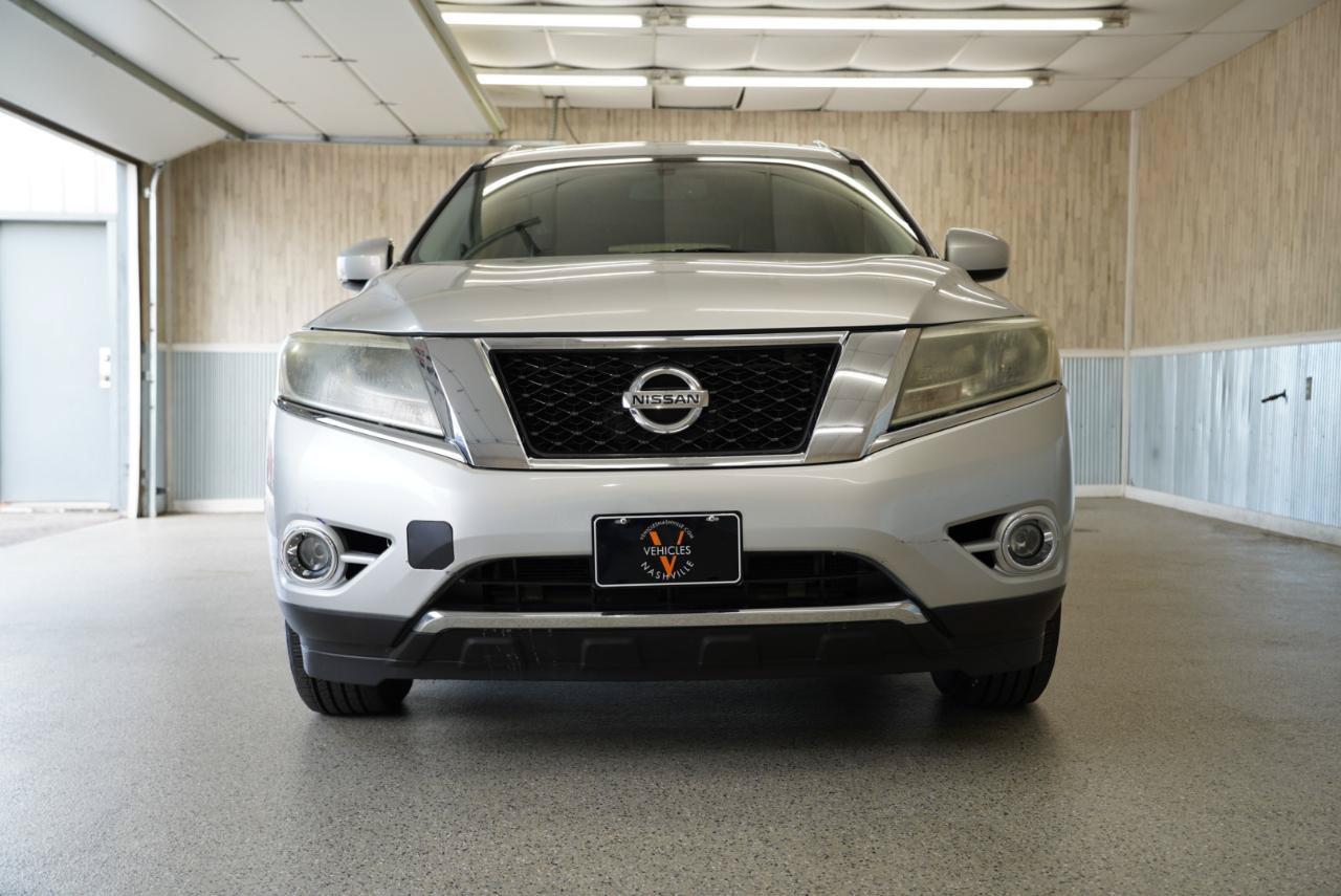 Used 2014 Nissan Pathfinder SL w/ SL Premium Package AWD/4WD image 2