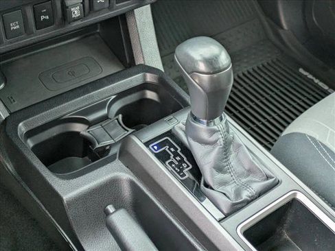 Used 2021 Toyota Tacoma TRD Sport w/ Technology Package RWD image 12