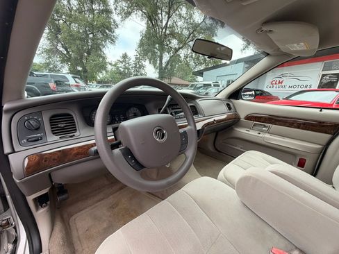 Used 2008 Mercury Grand Marquis GS RWD image 8