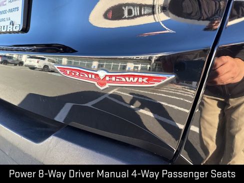 Used 2015 Jeep Renegade Trailhawk w/ Popular Equipment Group image 10