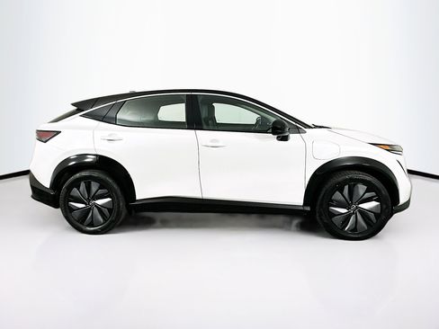 Used 2023 Nissan Ariya FWD image 10
