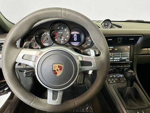 Used 2016 Porsche 911 Carrera 4 GTS image 11