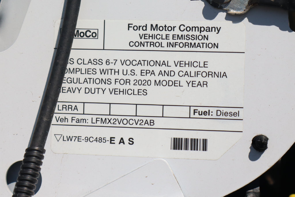 Used 2021 Ford F750 2WD Regular Cab Super Duty image 16