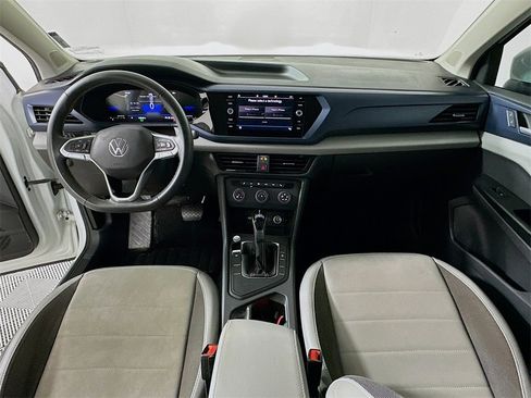 Used 2022 Volkswagen Taos SE w/ IQ.Drive SE Package image 3