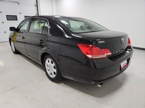 Used 2006 Toyota Avalon XLS image 8