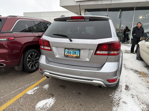 Used 2015 Dodge Journey Crossroad w/ Flexible Seating Group image 6