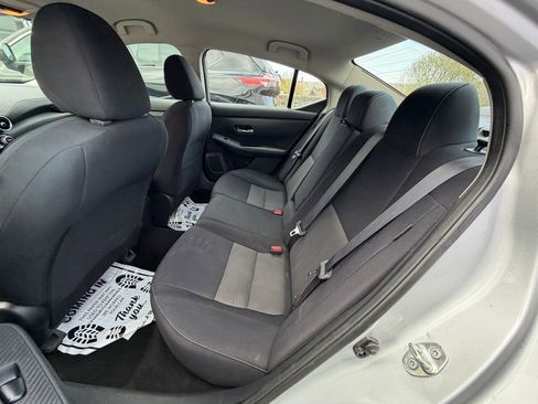 Used 2021 Nissan Sentra SV FWD image 10
