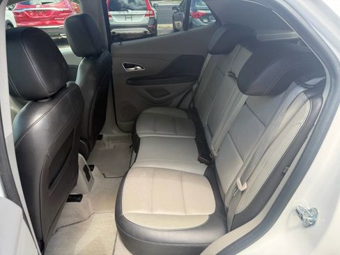 Used 2015 Buick Encore Leather w/ Experience Buick Package FWD image 6
