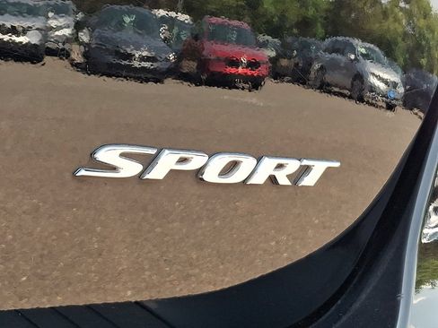 Used 2024 Honda Odyssey Sport image 31