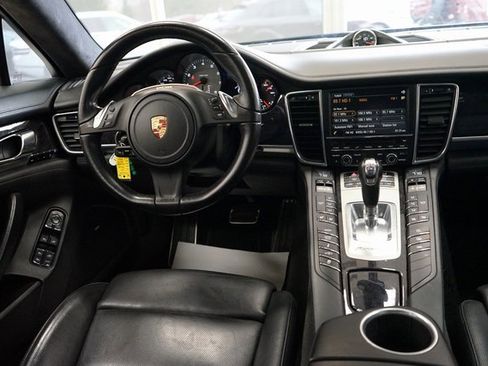Used 2014 Porsche Panamera 4S Executive w/ Sport Chrono Package image 11