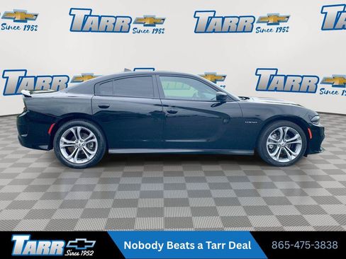Used 2022 Dodge Charger R/T RWD image 9
