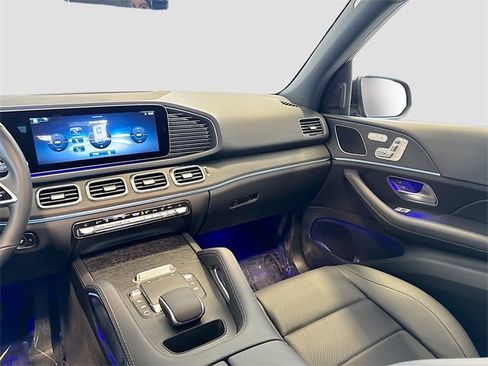 Certified 2025 Mercedes-Benz GLE 350 4MATIC image 25