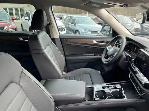 New 2026 Volkswagen Atlas SEL image 29