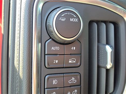 Used 2022 Chevrolet Silverado 1500 RST image 22