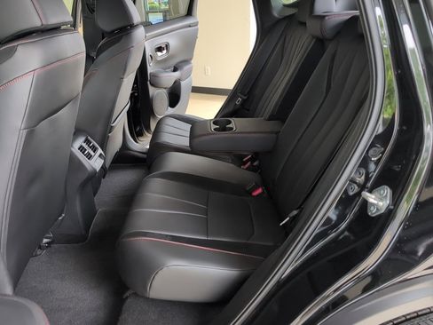 Certified 2025 Acura ADX A-Spec image 36