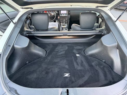 Used 2017 Nissan 370Z Touring image 20