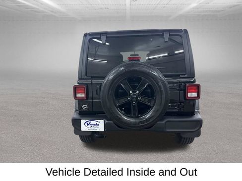 Used 2023 Jeep Wrangler Unlimited Sport AWD/4WD image 12