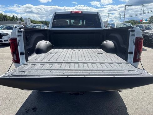 New 2026 RAM 2500 Big Horn AWD/4WD image 22